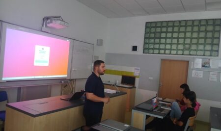 20260615_081243 Přednáška s workshopem o kyberšikaně a AI