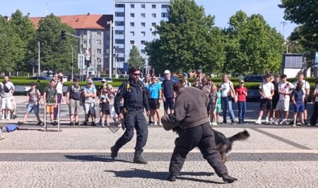 Den dětí se složkami integrovaného záchranného systému